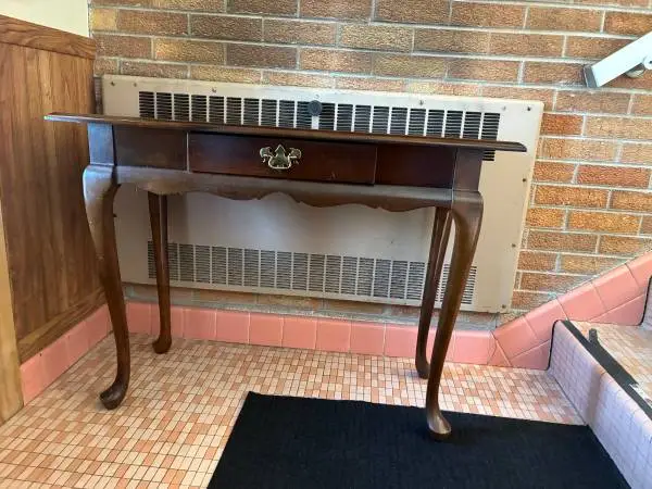 Vintage Mersman/Waldron Queen Ann Style Table
