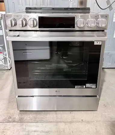LG STUDIO LSIS6338FE 30 6.3 Cu. Ft. Induction Slide-In Range