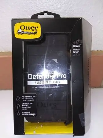 NEW $50 OtterBox Defender PRO case for iPhone 6/6s... cheap
