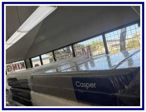 QUEEN SIZE CASPER THE ONE MATTRESS & BOX SPRING BED SET