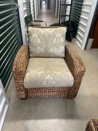 REDUCED - Gorgeous Woven Rattan Lounge Chair in Excellent Condition!
