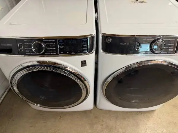 Ge washer and electric dryer