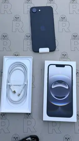 IPhone 16e 128g Factory unlocked New Black
