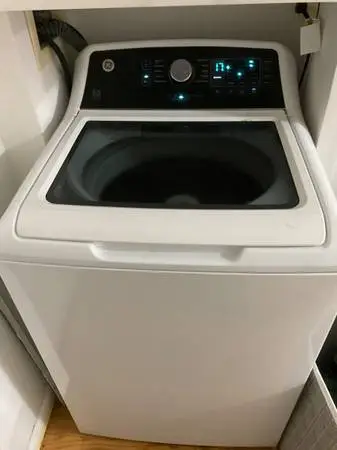 GE® 4.5 cu. ft. Capacity Washer with Water Level Control