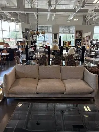 Bernhardt Cream Upholstered Sofa - 98X43X33