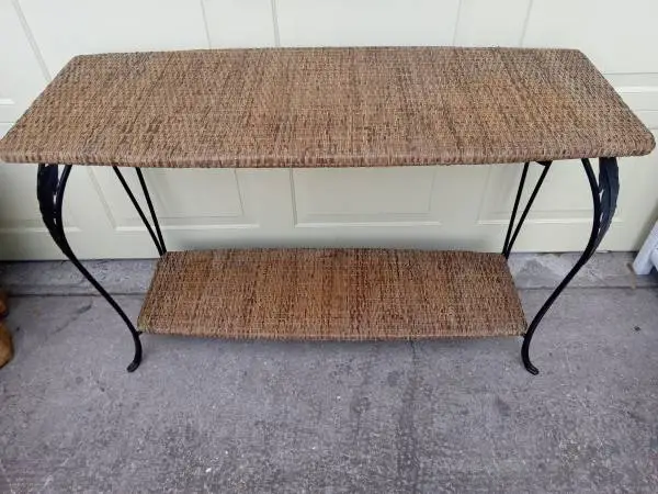 NATURAL RATTAN CONSOLE TABLE, ENTRY TABLE OR STAND