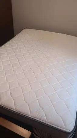 Like new Sealy queen mattress. Used in guest room.