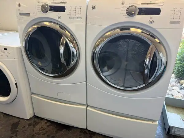 GE Profile Front Load Washer & Dryer Set on Pedestal