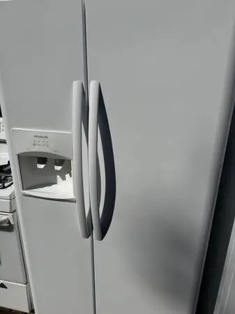 Frigidaire refrigerator