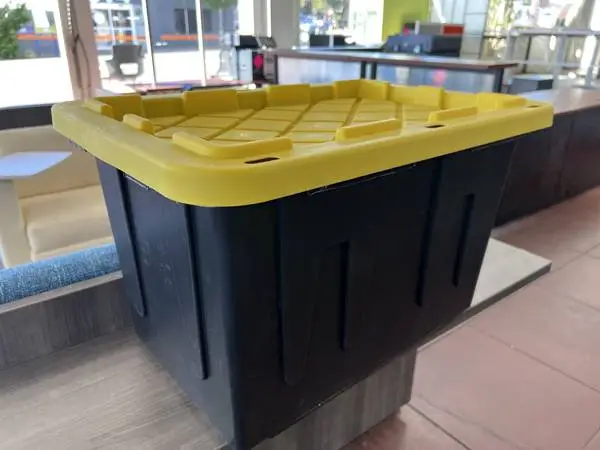 NEW - 23 Gallon Plastic Totes!! (Northwest Office Liquidations)