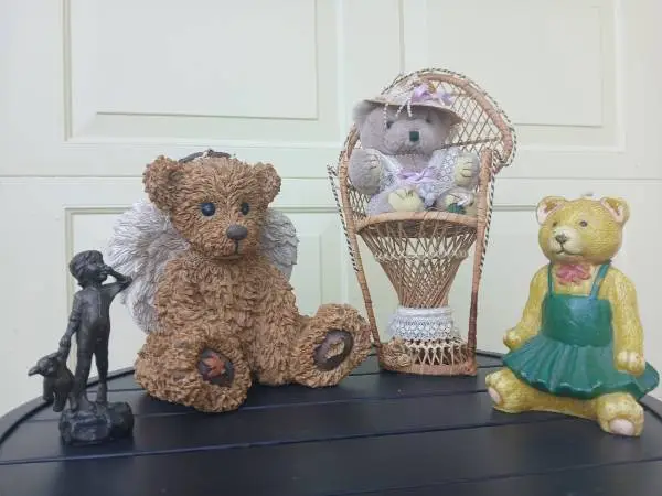 4 VINTAGE TEDDY BEAR ITEMS, individually priced from $20 to $200