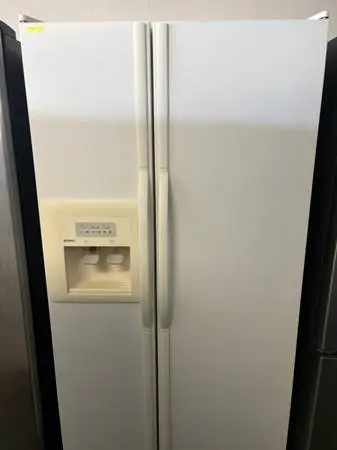 Kenmore 25CuFt White Side by Side Refrig*Sold w/out Water&Ice