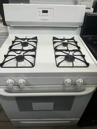 Gas stove