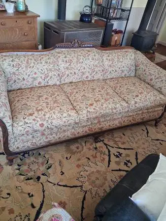 Vintage Tapestry upholstered couch/sofa