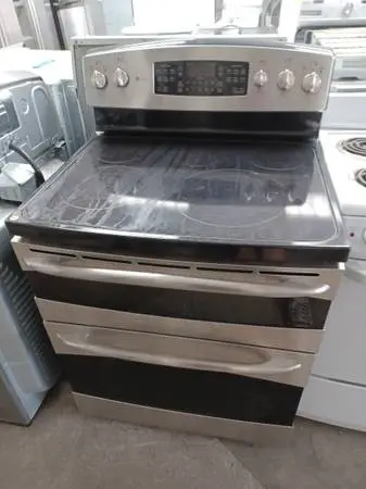 GE profile electric Stove and Doble-Oven COMBO