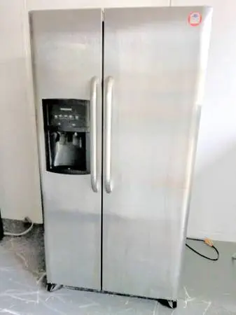 FRIDGE
