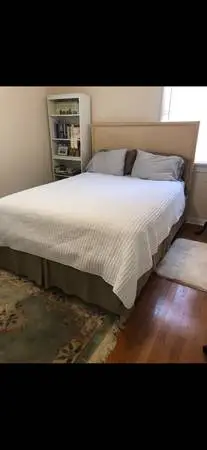 Queen size bed