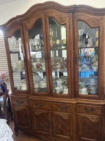 Beautiful Wood,Glass & Mirrored Large China Cabinet