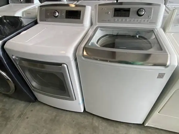 LG top loader washer and LG dryer electric extra large load capacity w