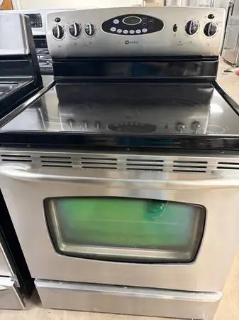 Maytag Stainless Steel Smooth Top Stove