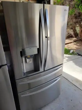 2022LG Stainless Steel Counter Depth French Door Refrigerator Freezer