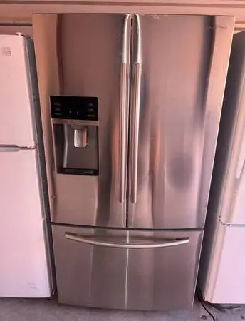 Samsung Stainless Steel Refrigerator And Freezer