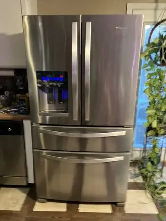 Whirlpool fridge new ice maker