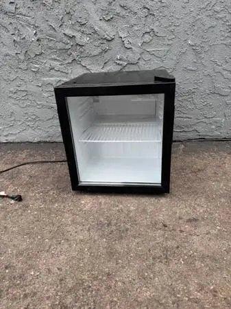 Glass door mininrefrigerator with light (free local delivery)