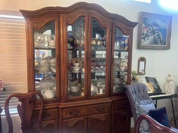 Large Beautiful Mirrored &Glass  China cabinet