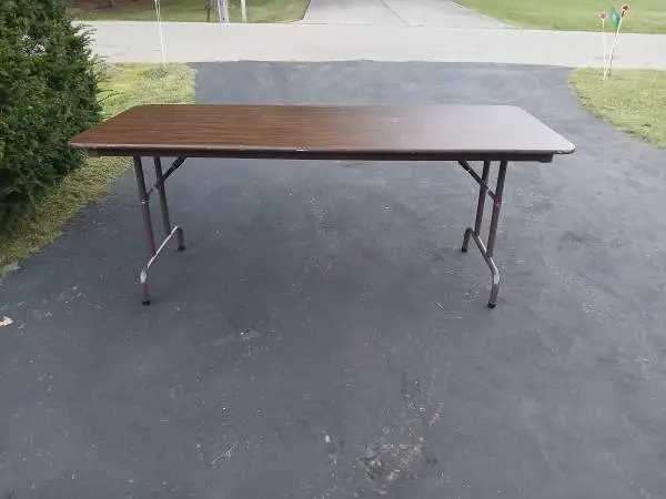 Heavy Duty Banquet Table 6ft