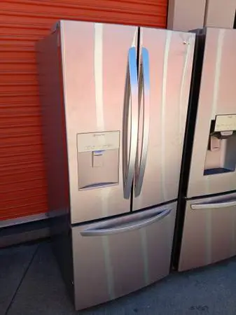 30 lg stainless steel compact French door refrigerator ice and water