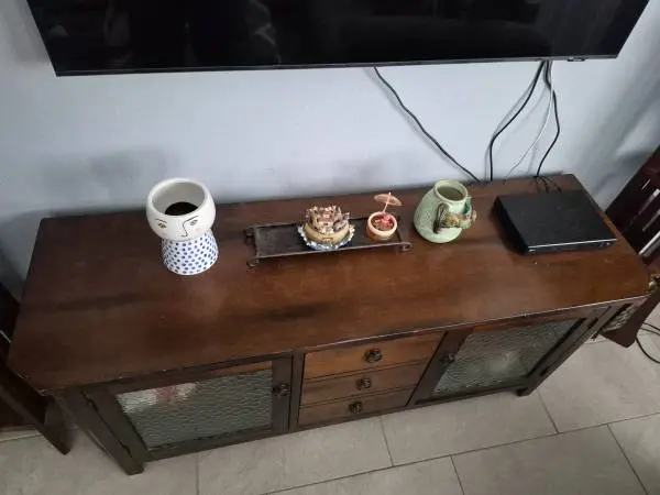 Mission-style consoles