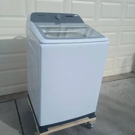 High-Capacity Samsung Washer — Fully Bench-Tested & Ready (Delivery Available)