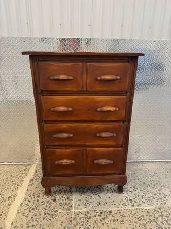 Antique primitive rock maple 4 drawer dresser