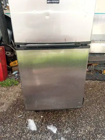 Emerson refrigerator