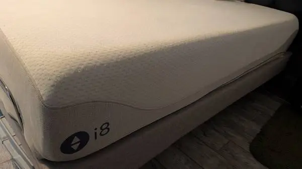 Sleep Number i8 360 Smart Bed – King